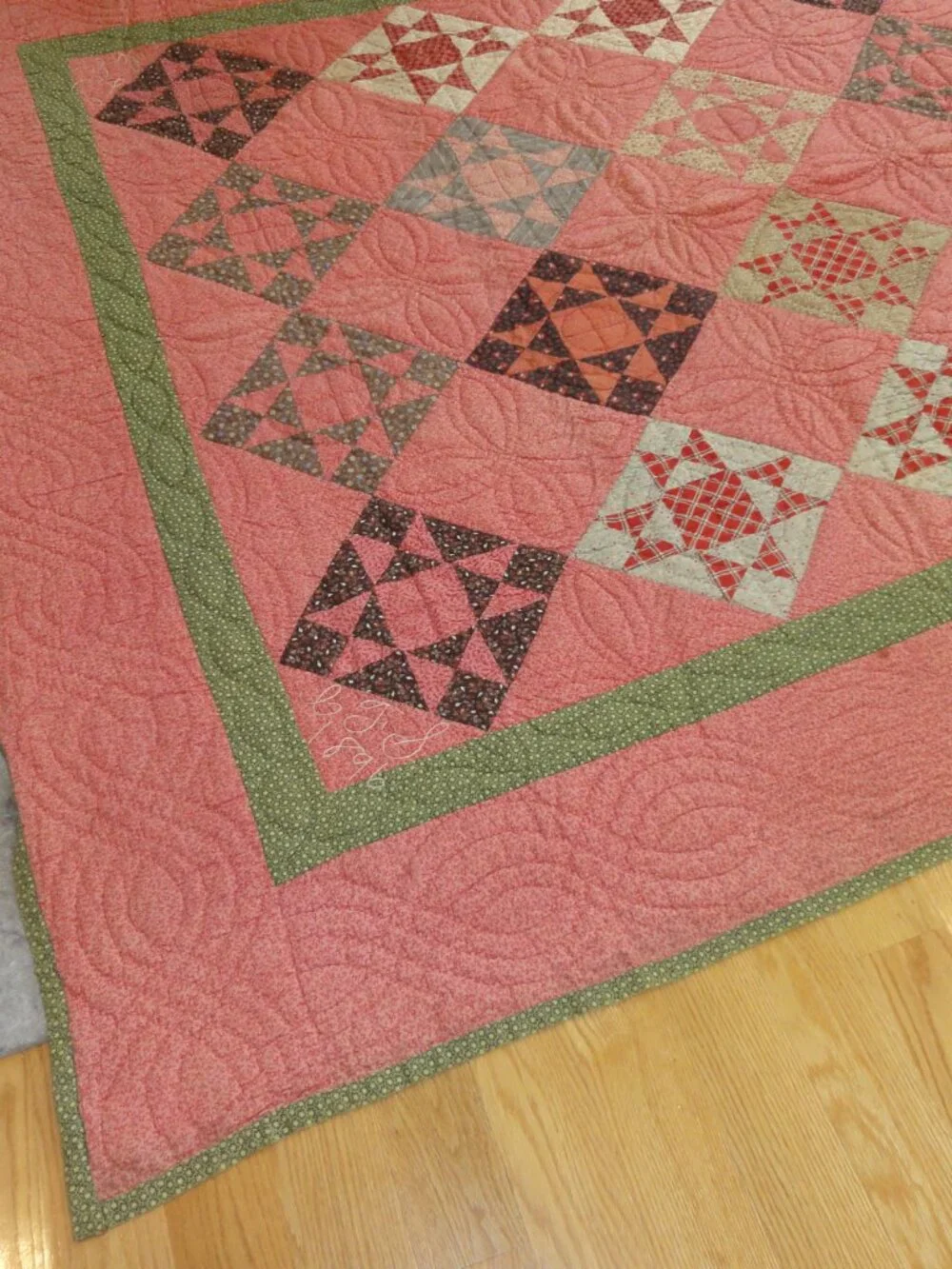Antique Signed 1896 Red, Green, Brown, Star Patterned Quilt EXCELLENT CONDITION!